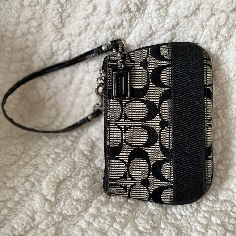 Vintage Coach Signature Monogrammed Wristlet in Black Cs Canvas & Black Leather